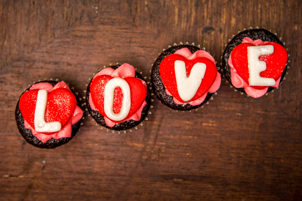 cupcake-romantici-pasta-di-zucchero-san-valentino_4_0.jpg