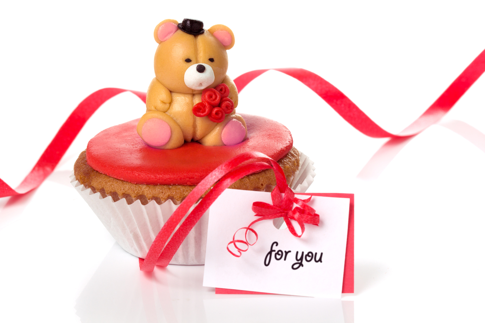 cupcake-romantici-pasta-di-zucchero-san-valentino_7_0.jpg