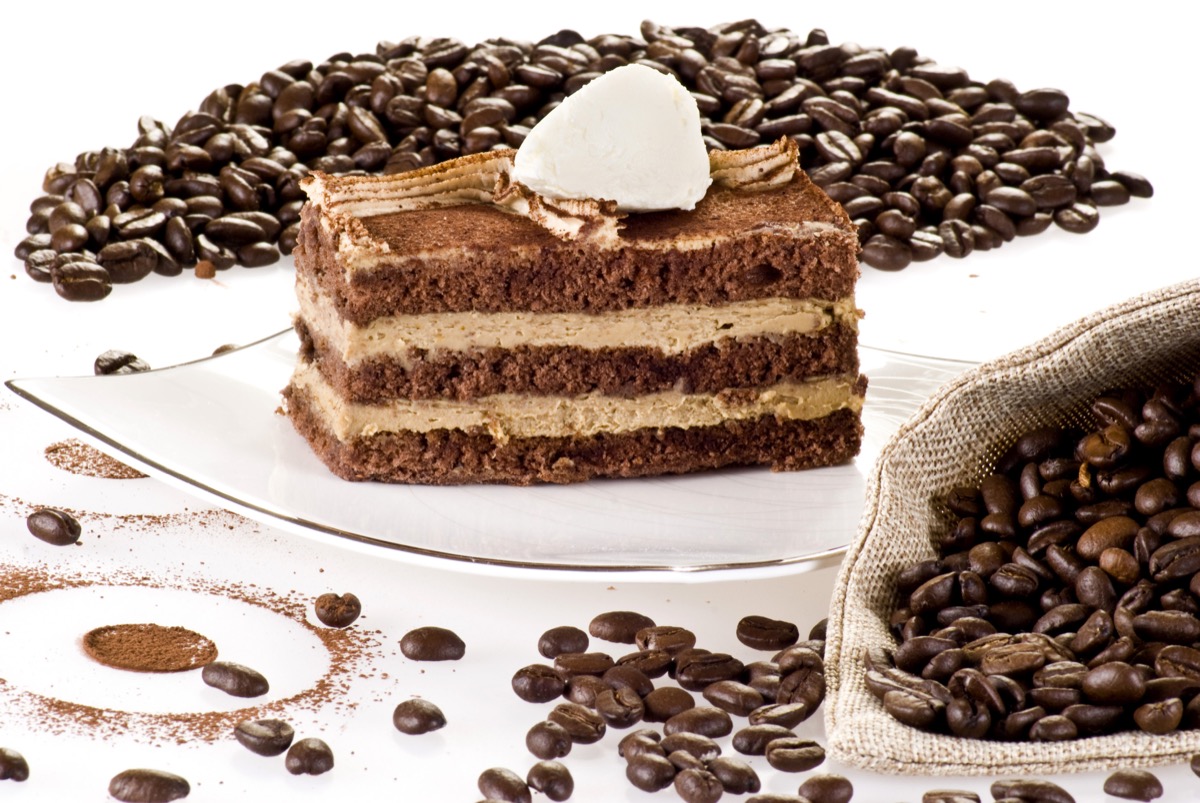 Crema al caffè per farcire torte: la ricetta completa per prepararla