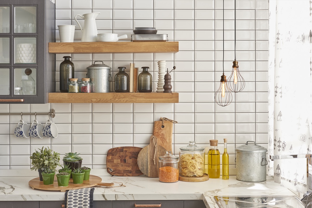 Come arredare una cucina piccola con 5 idee salvaspazio