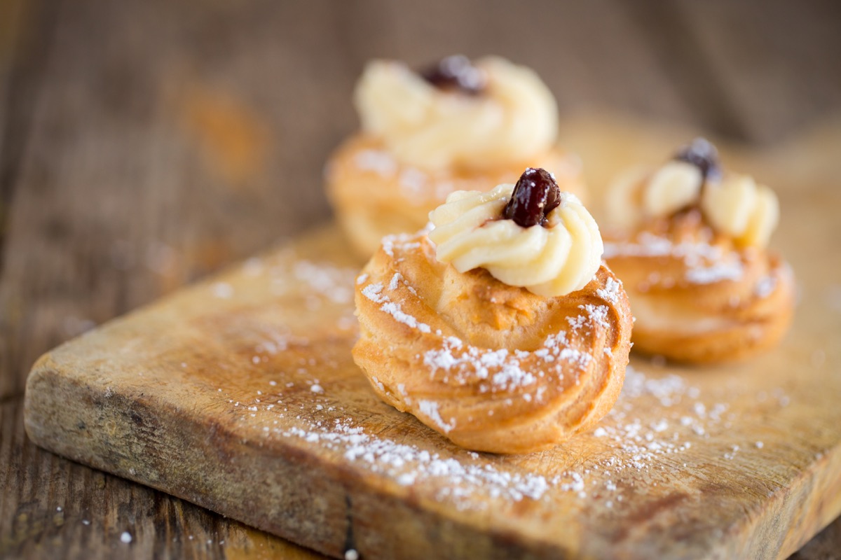 La ricetta delle zeppole di San Giuseppe al forno