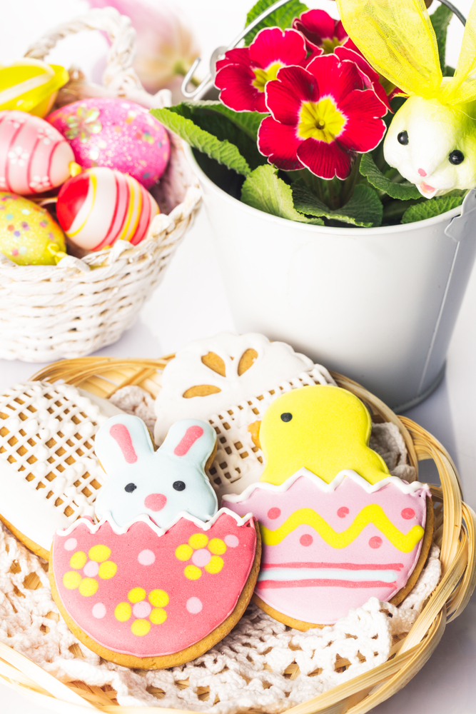 biscotti-pasquali-decorati-pasta-zucchero_4.jpg