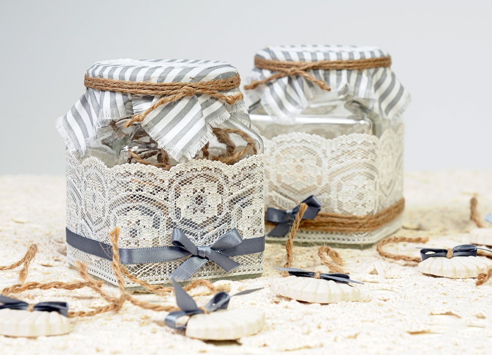 come-decorare-barattoli-decoupage-stoffa_3.jpg
