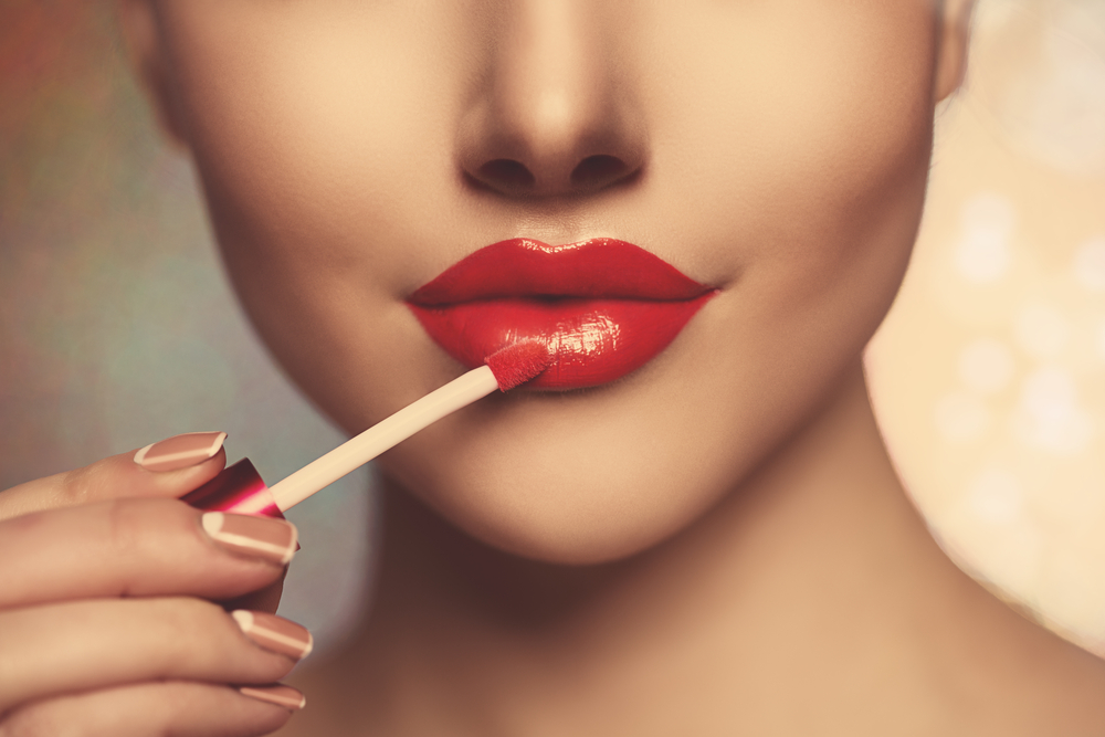 Come applicare correttamente il rossetto liquido