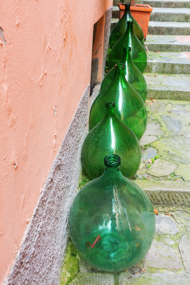decorare-damigiane-arredare-casa_4.jpg