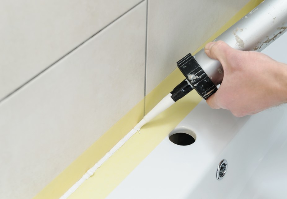 Come applicare il silicone ai sanitari con facilità