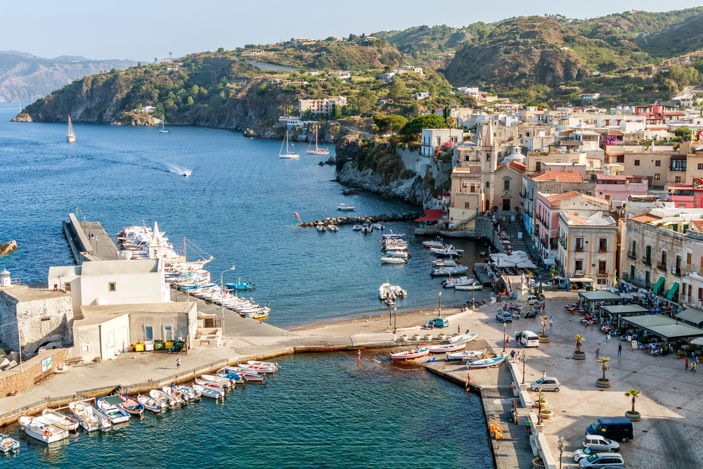 cosa-vedere-lipari-marina-corta.jpg