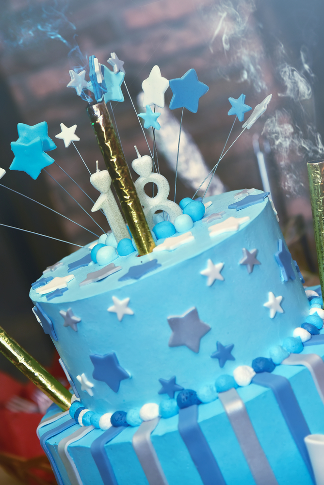 torte-pasta-di-zucchero-18-anni_4.jpg