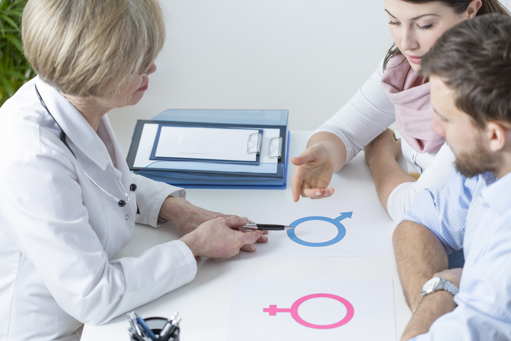 Adozione o fecondazione, quale percorso scegliere?