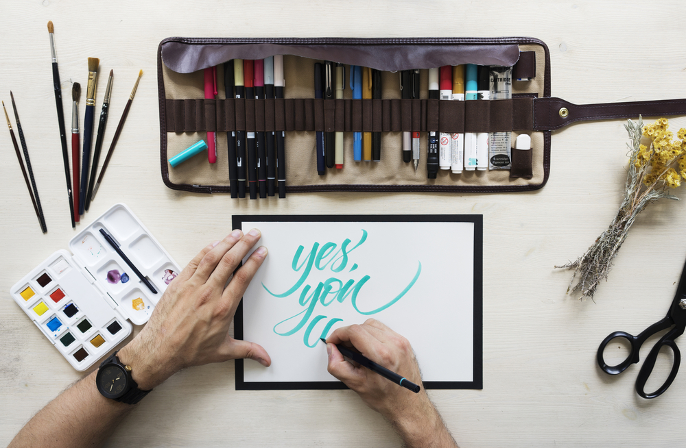 Come decorare con il lettering alfabeto