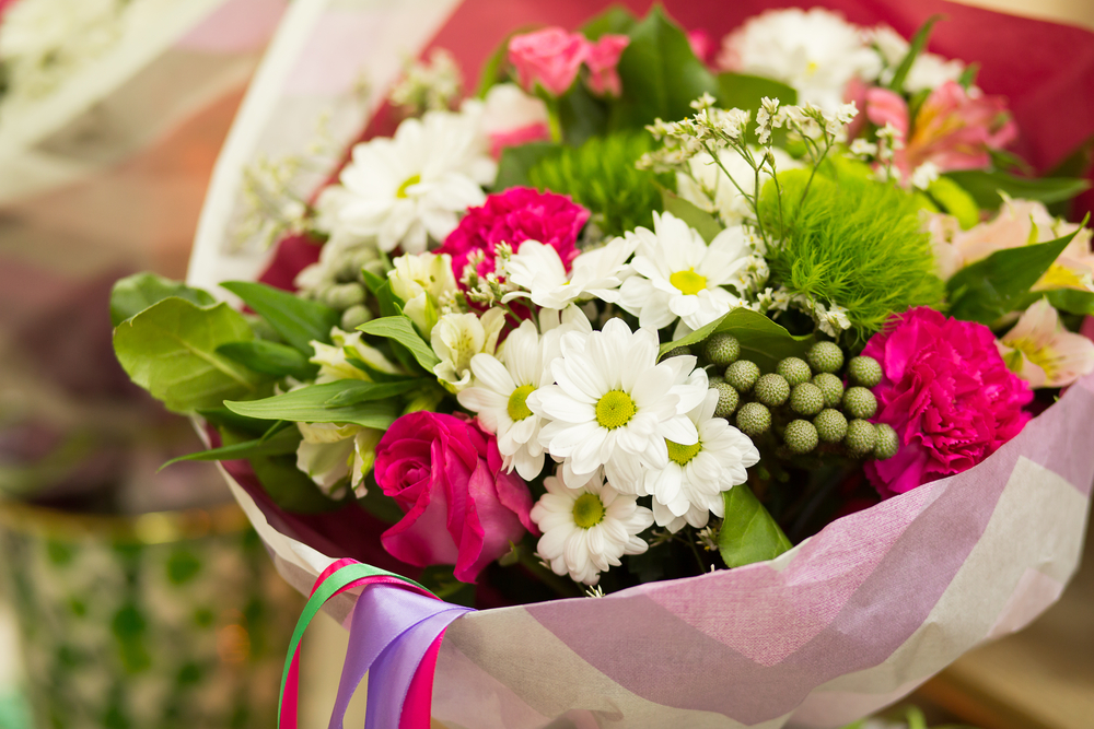 Mazzo di fiori di compleanno: quale scegliere per un'amica