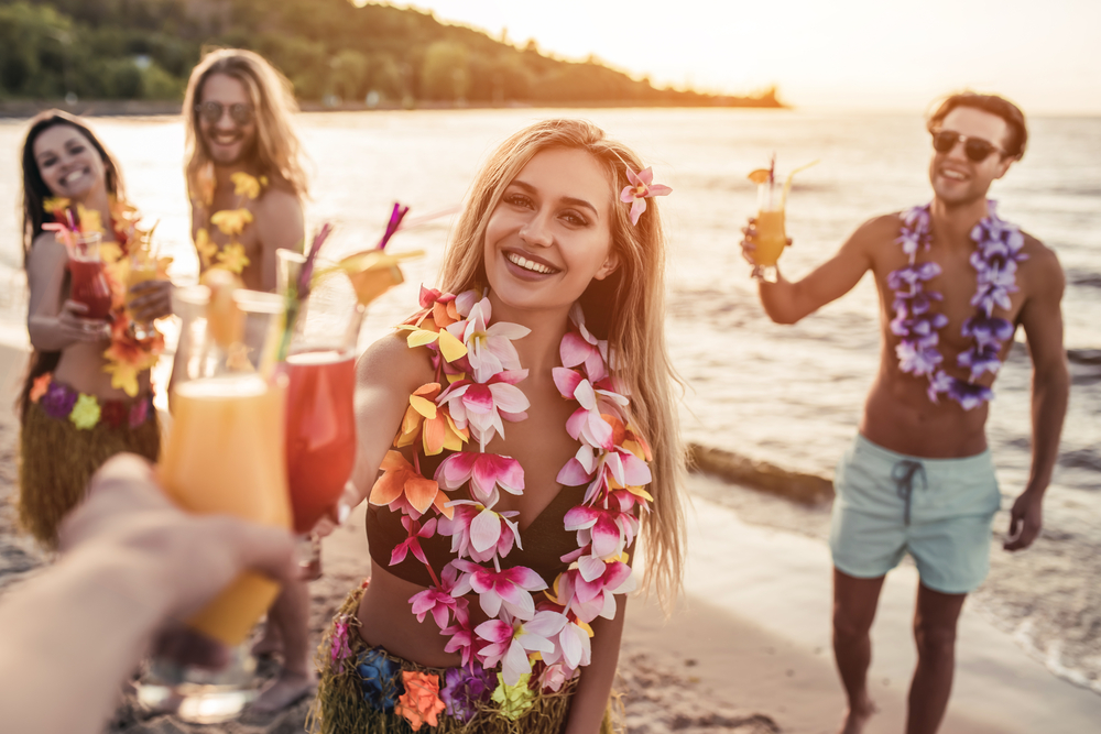Collane hawaiane fai da te, il tutorial semplice