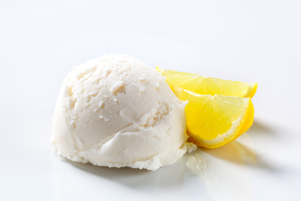 Come fare il gelato al limone gustoso senza gelatiera