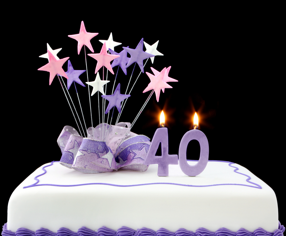torte-compleanno-40-anni-pasta-di-zucchero-1.jpg