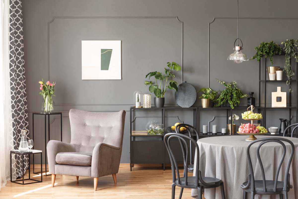 Soggiorno moderno bianco e grigio: 5 ispirazioni per un arredo di tendenza