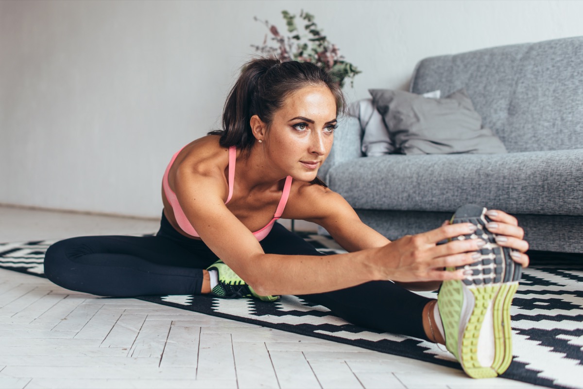 Come tenersi in forma a casa senza perdere la motivazione
