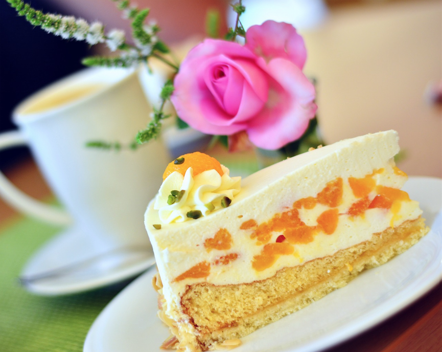 Torta al mandarino, il dolce cremoso e profumato