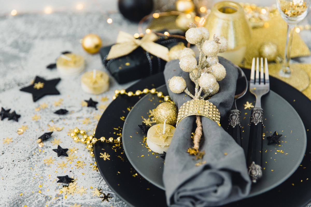 Apparecchiare-tavola-Natale-5.jpg