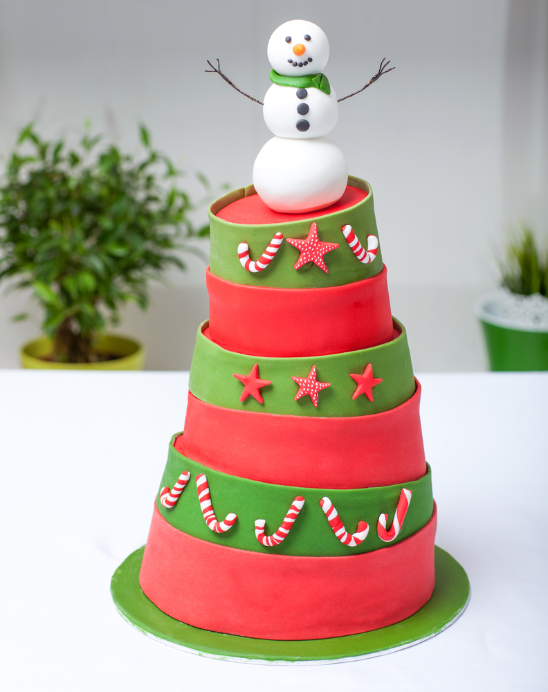 torte-con-pupazzo-neve-pasta-zucchero-4.jpg