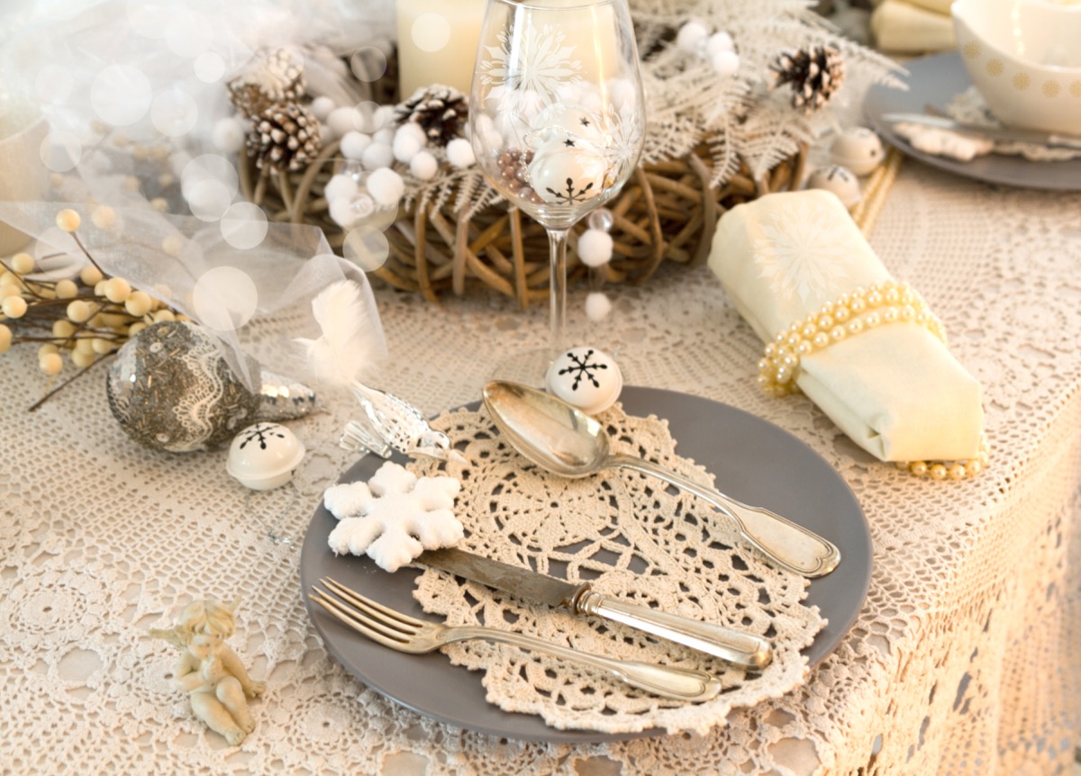 Come-apparecchiare-tavola-capodanno-idee-5.jpg