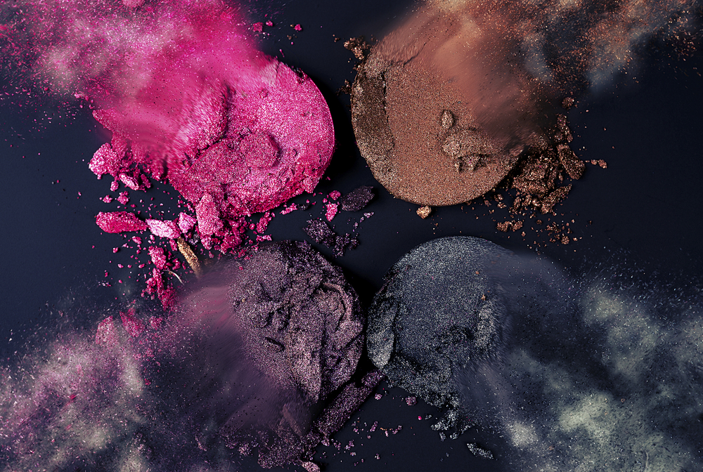 Smalto in polvere, che cos’è e quanto dura?