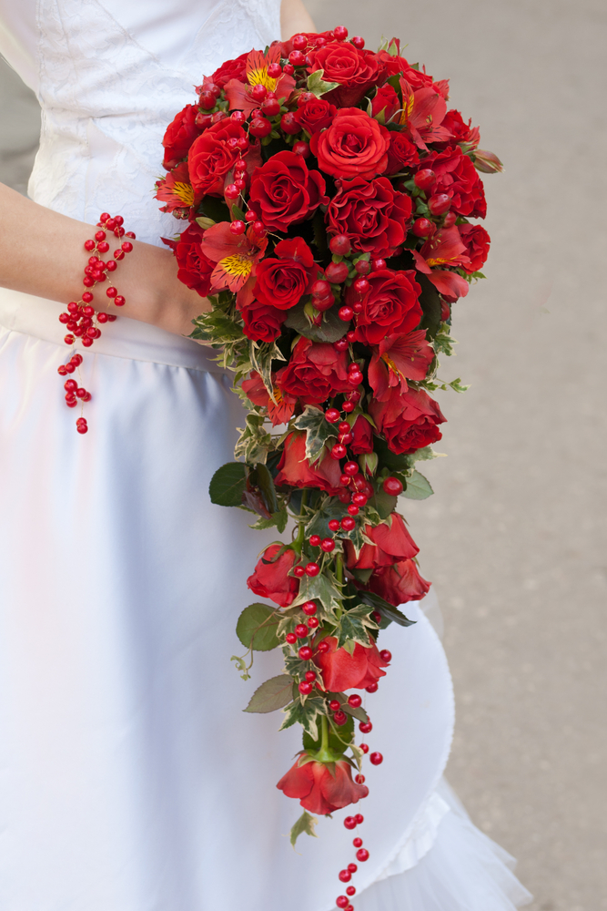 bouquet-sposa-rose-rosse-7.jpg