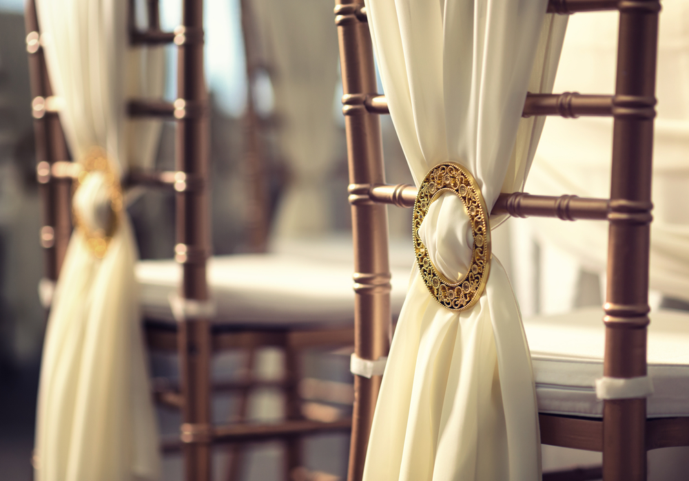 Addobbi matrimonio color oro: 11 foto da cui prendere spunto