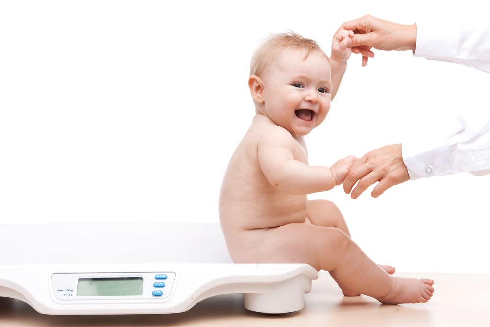 Neonati e scatti di crescita, quali sono i segnali?