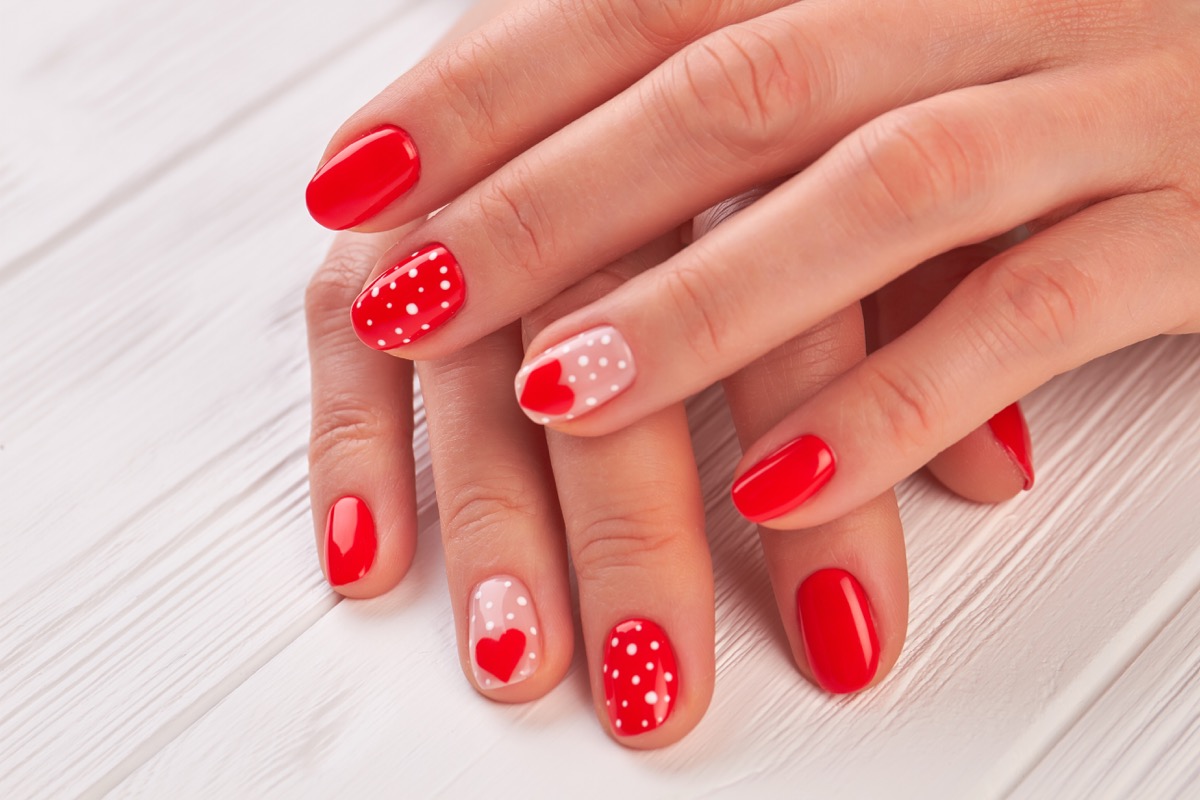 San-valentino-nail-art-cuori-5_0.jpg