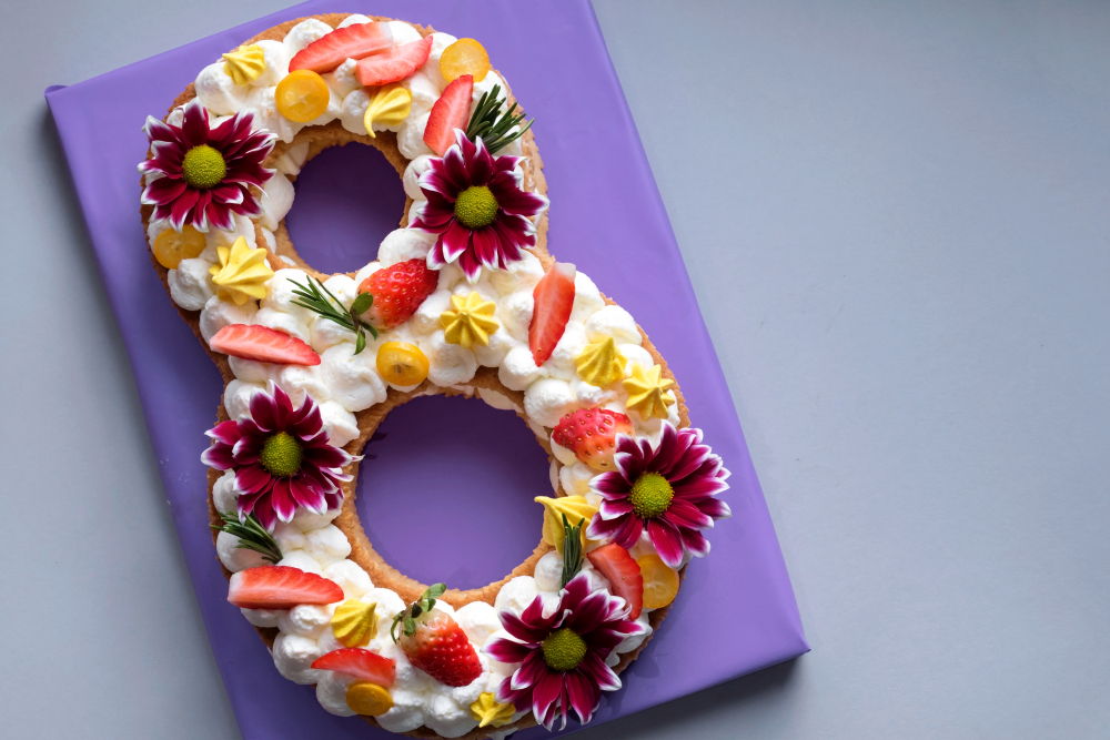 Torte per la festa delle donne: 5 decorazioni per il dolce dell’8 marzo