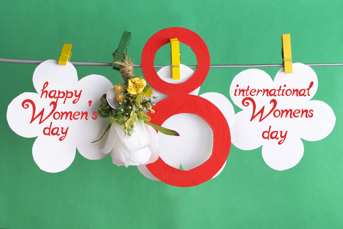 Le immagini per la festa della donna 2019 da scaricare e inviare su Whatsapp