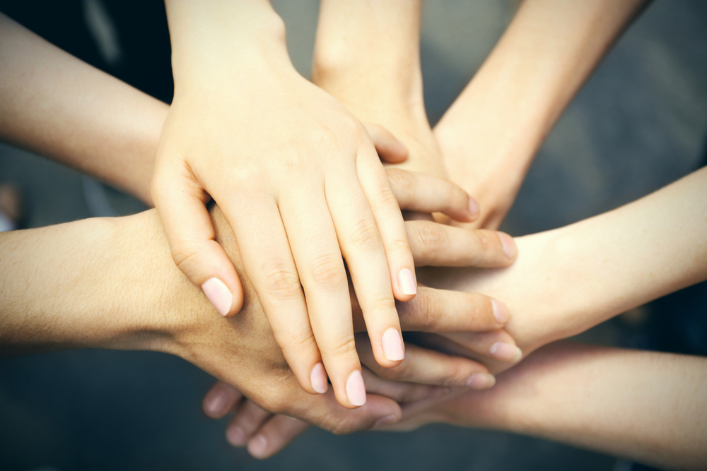 6 modi per far sembrare le tue mani più giovani