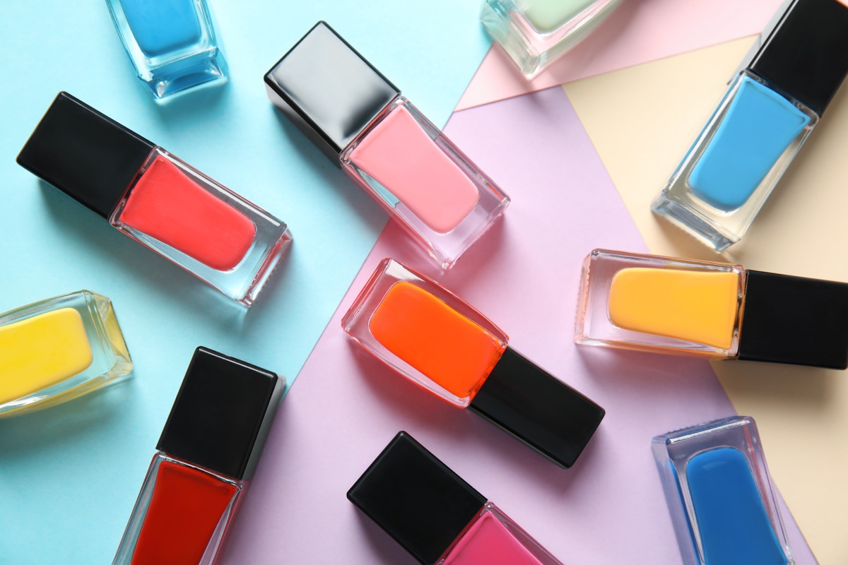 Nail art 2019: le tendenze colori per l'estate