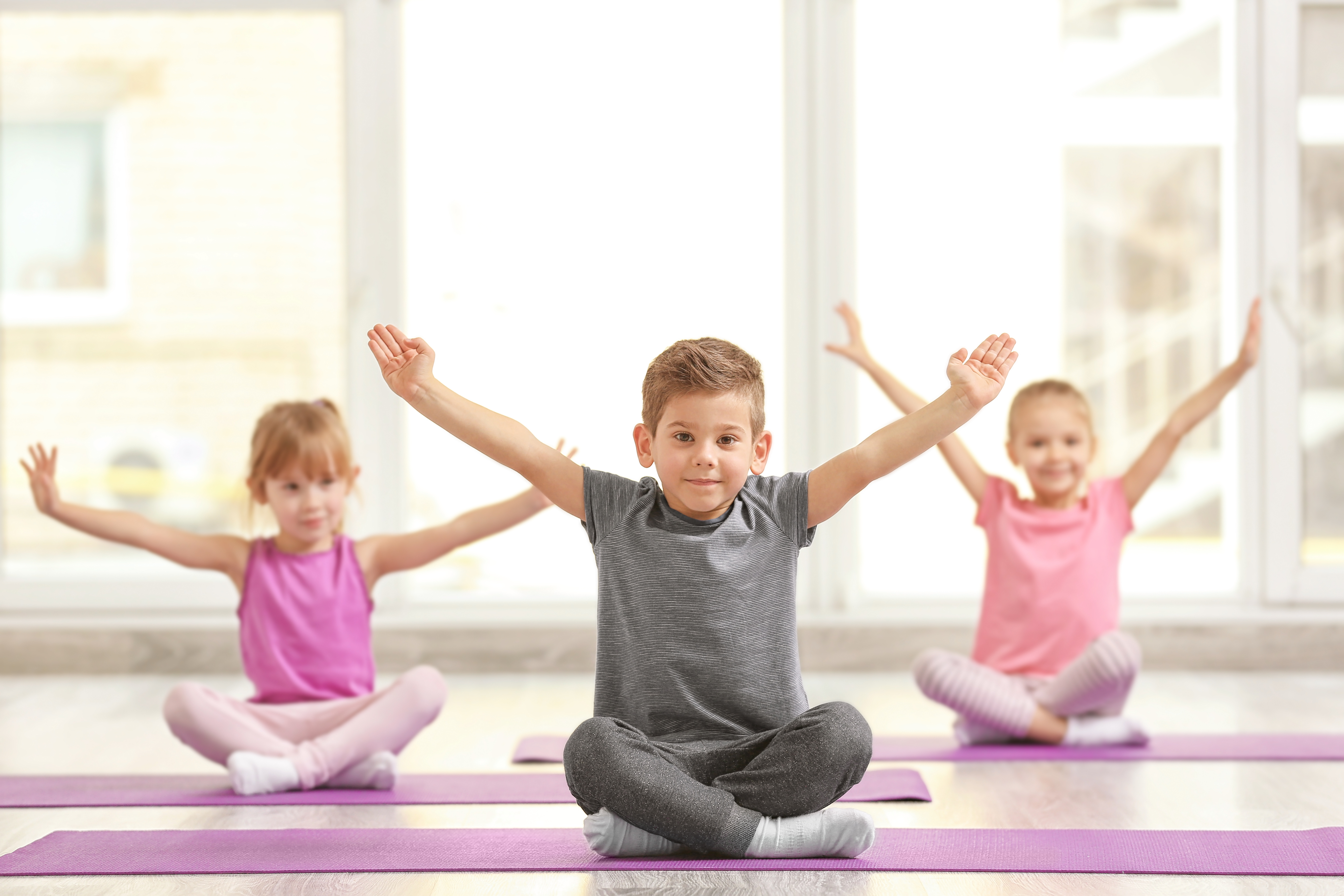 Yoga per bambini, perché è lo sport giusto per i piccoli?