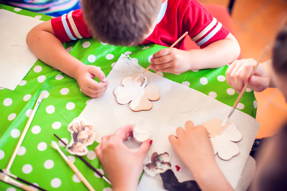 Decoupage per i bambini: come farlo per divertirsi insieme