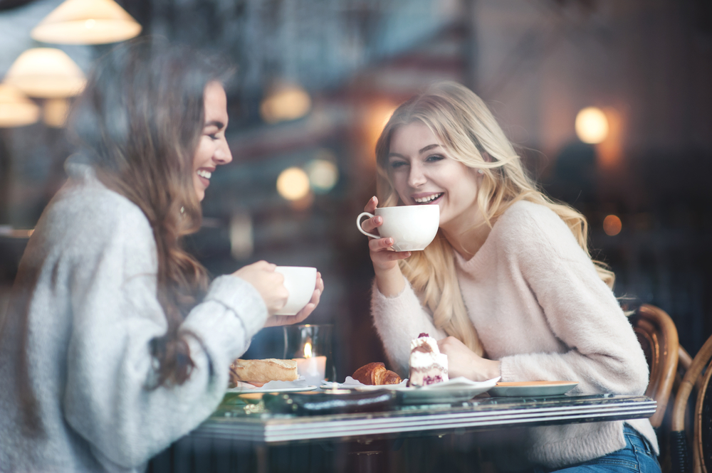 8 frasi da dire alla migliore amica che ha deciso di sposarsi