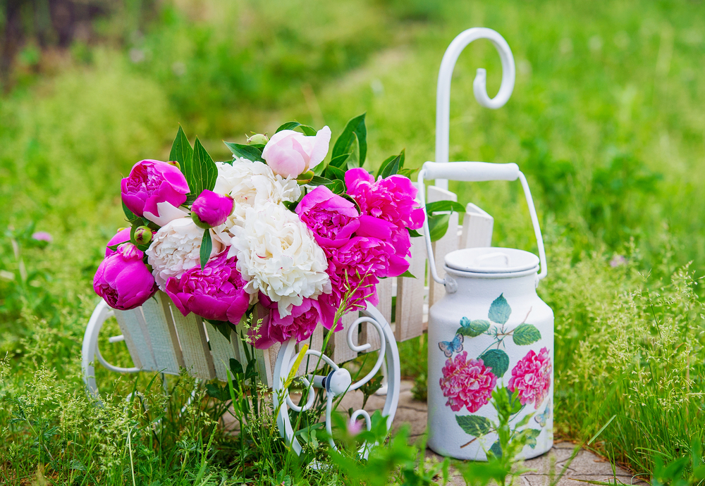 Decoupage per il giardino: 7 idee per arredare il tuo angolo verde