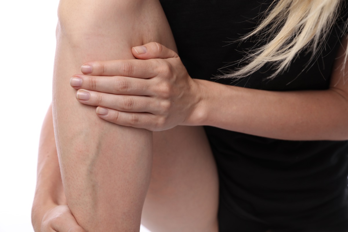 Rimedi naturali per schiarire i capillari: ecco i più efficaci
