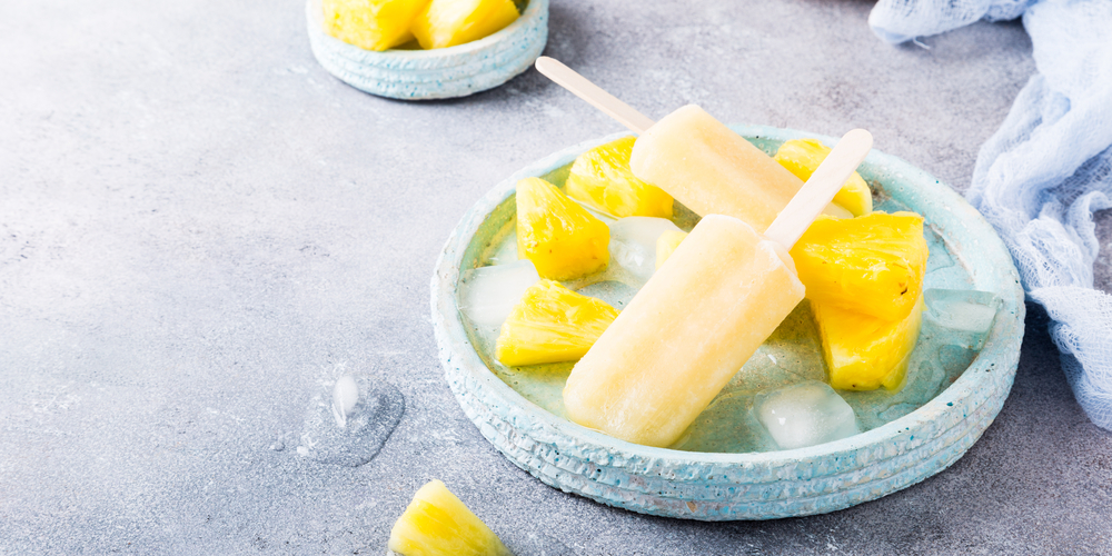 Ghiaccioli ananas fatti in casa: la ricetta dissetante