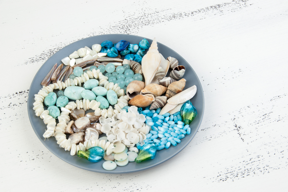 Piatti decorati a tema mare fai da te: come farli con il decoupage