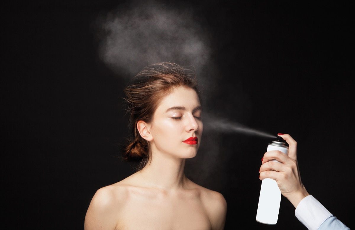 Fissante trucco fai da te: come realizzarlo