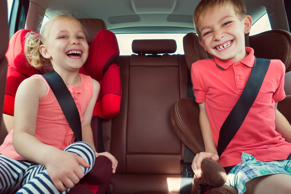 Giochi di parole per bambini da fare in auto