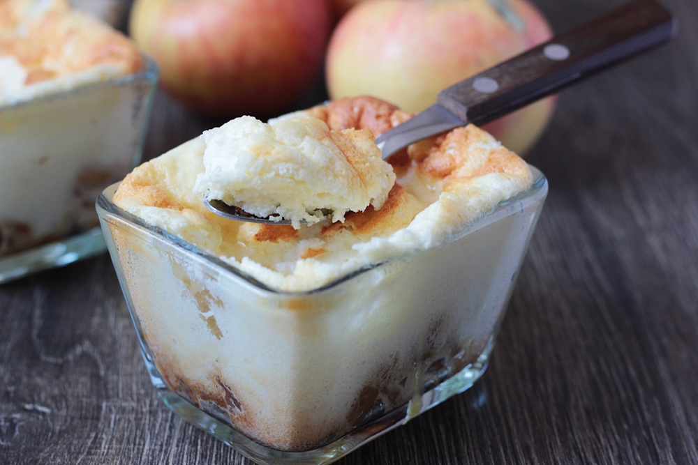 Budino di ricotta e pere candite, la ricetta facile e golosa