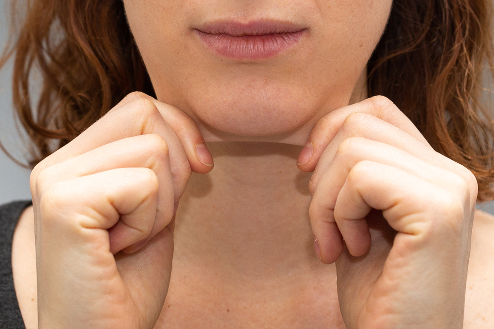 Come togliere il doppio mento per avere un collo tonico