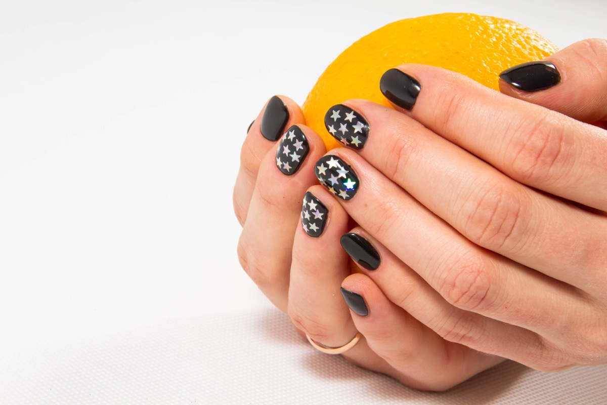 Nail-art-stelle-4.jpg