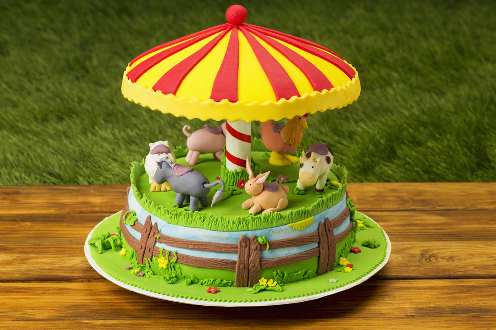 Animali fattoria in pasta di zucchero: 9 foto per il tuo cake design