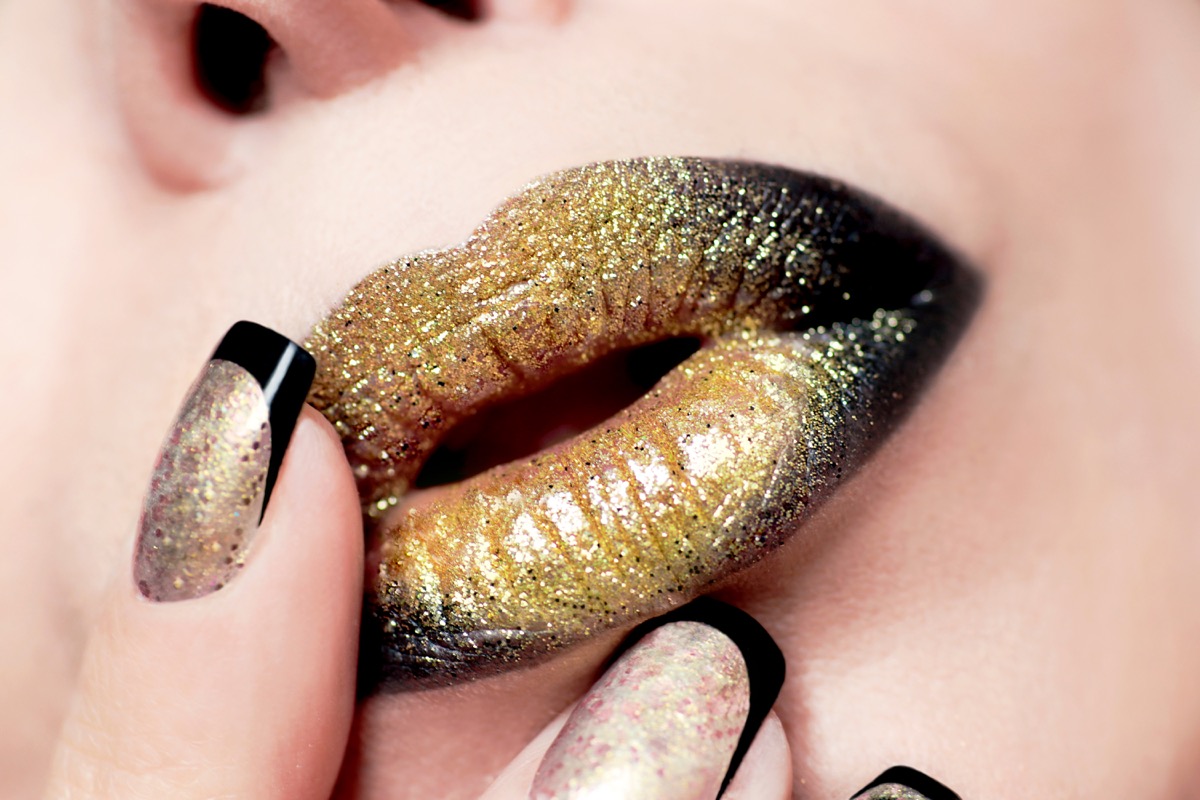 Nail-art-autunno-2019-decorazioni-5.jpg