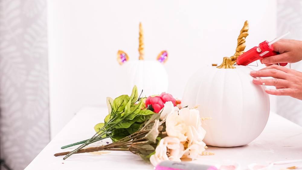 unicorno-fai-da-te-come-fare-zucca-9.jpg