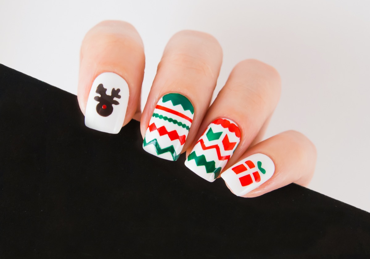 Nail-art-natalizie-6.jpg
