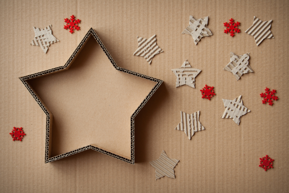 decorazioni-natalizie-materiali-riciclo-1.jpg
